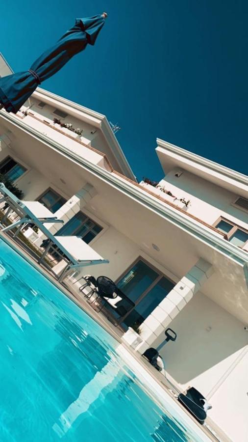 דיאמנטה Luxury Villa Blue&Blanc Piscina A Sfioro Isola מראה חיצוני תמונה